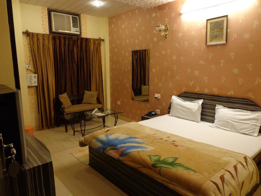 Aashyana Hotel Alwar Exterior foto